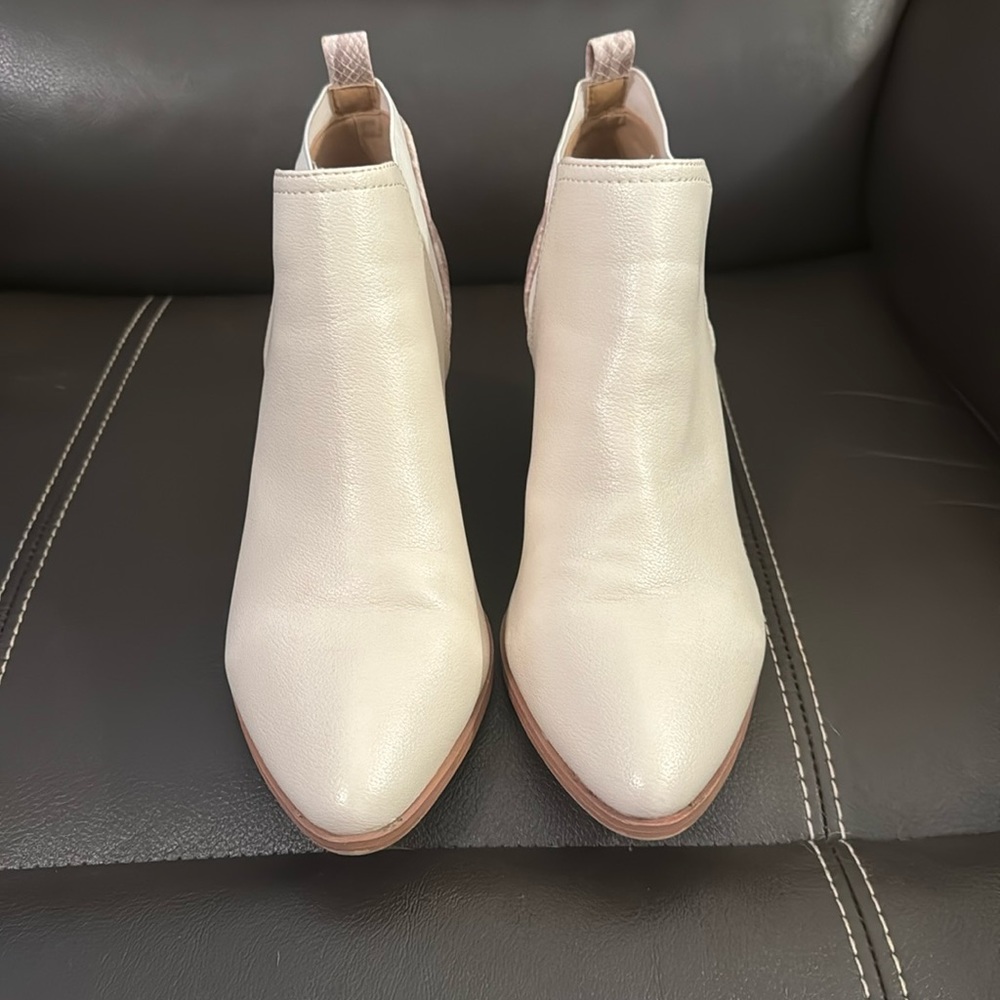 DV by Dolce Vita Frilli Bootie